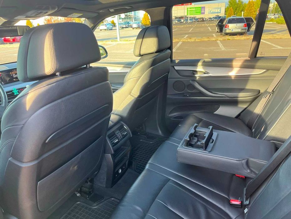 BMW X5 M50d - Distributia schimbata la 200.000km