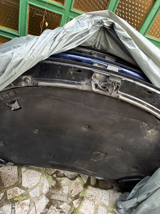 Врати,калници и предни капаци от Пасат Б6/Passat B6 седан-комби