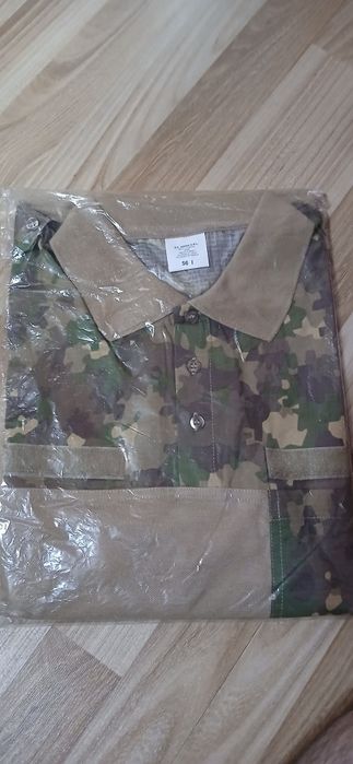 Tinuta militara  marimea 52