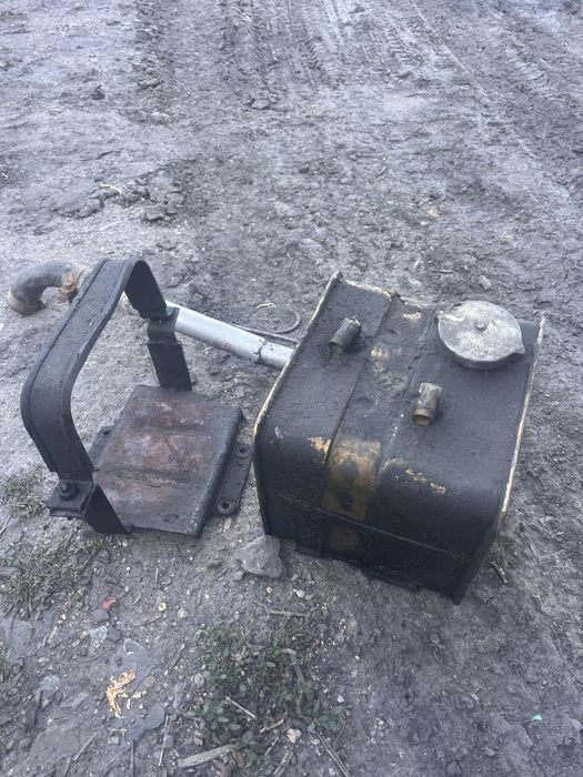 Расшерительный бачок камаз