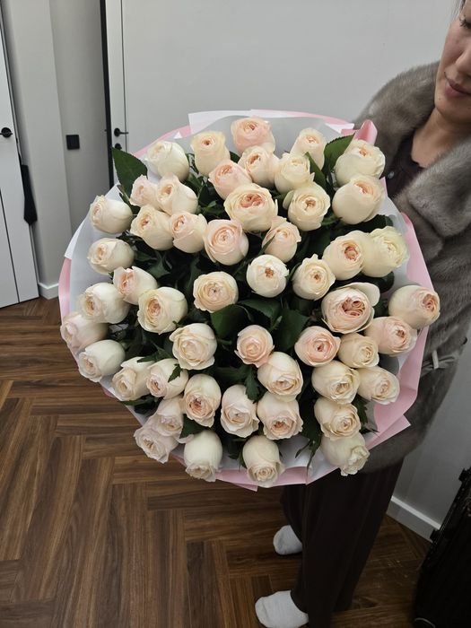 Цветы свежие метровые