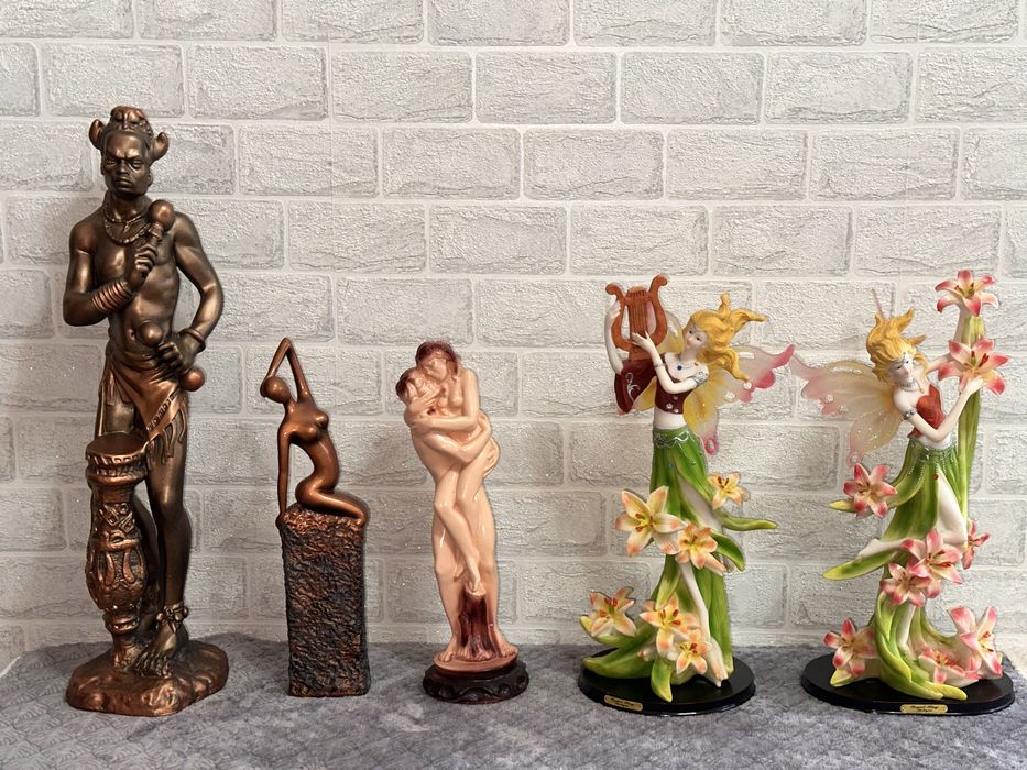 Статуэтки декоративные