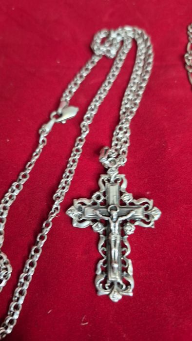 Изделия из серебра.