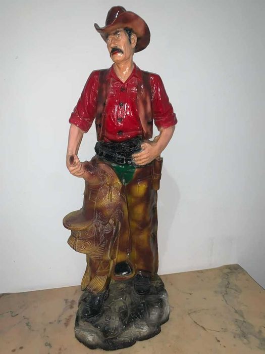Statuie cowboy model western