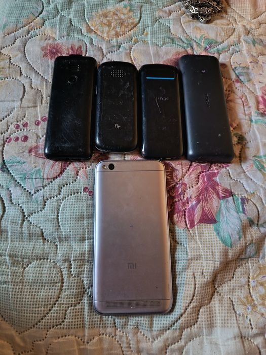 Telefonlar zapchastga sotiladi