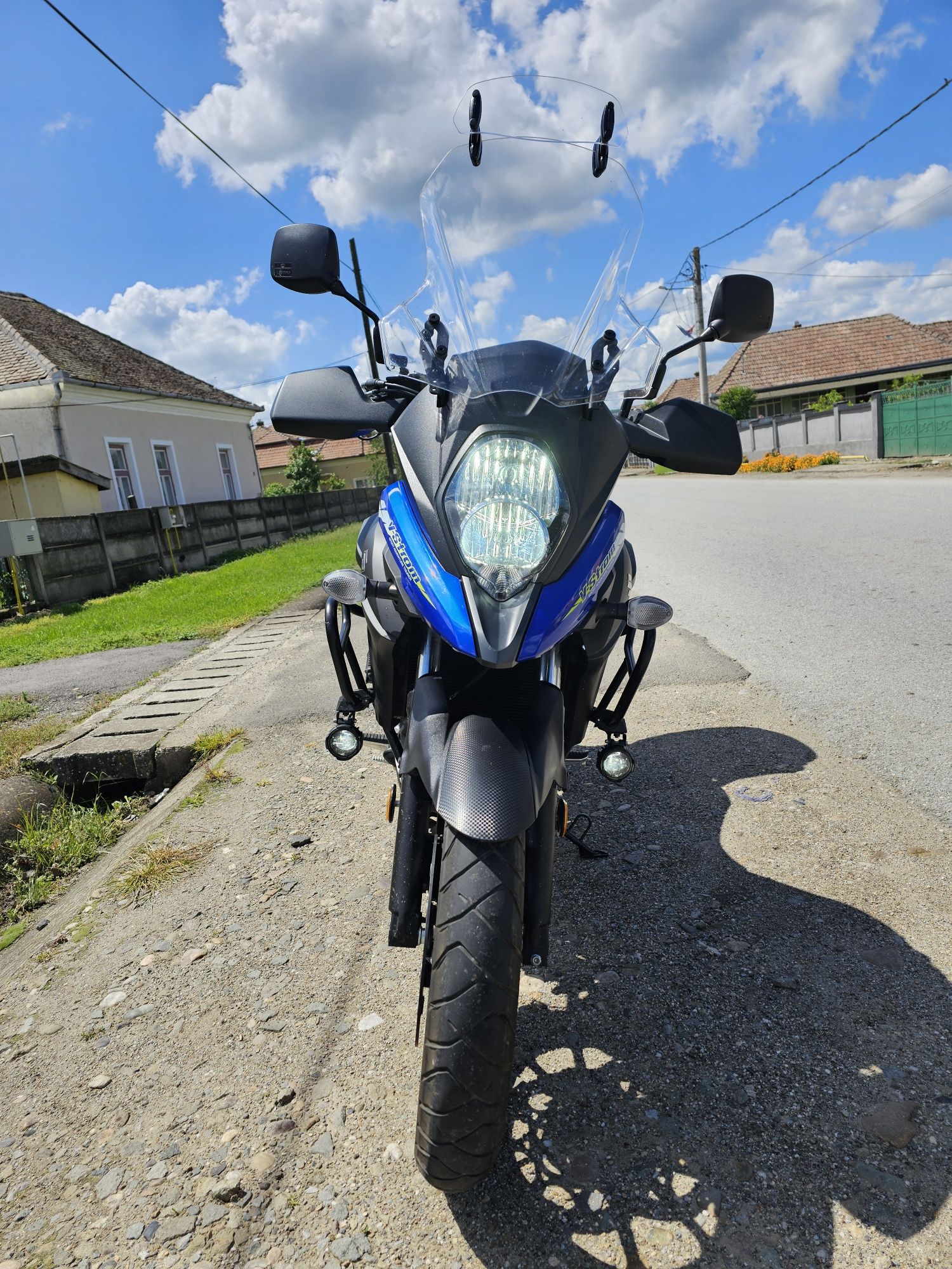 Suzuki VStrom 650 din 2023 Aiud • OLX.ro