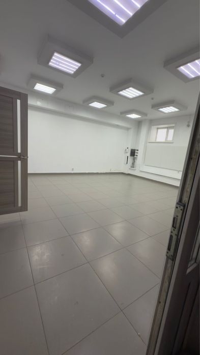 Сдам коммерческое помещение