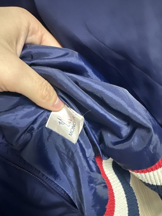 Bluza cu fermoar Moncler