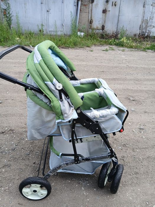 Продам коляску новый