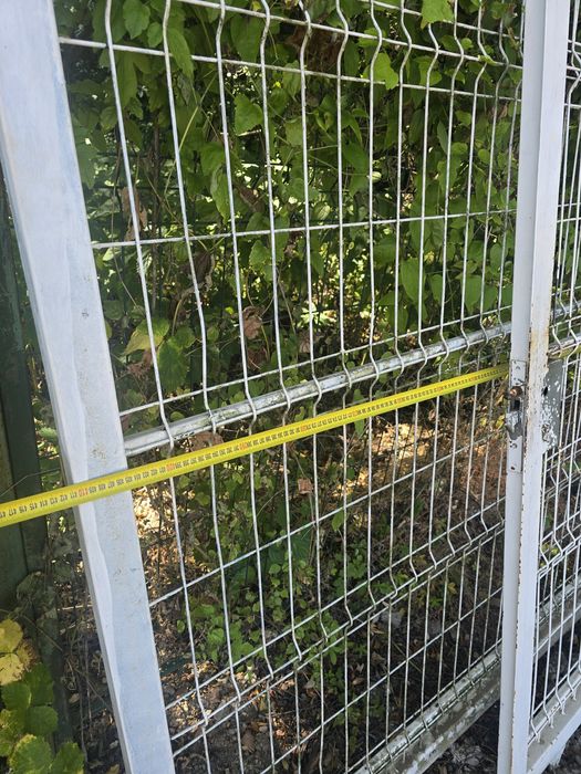 Set 2 porți culisante 7,3 m + poartă pietonală 1 m integrată