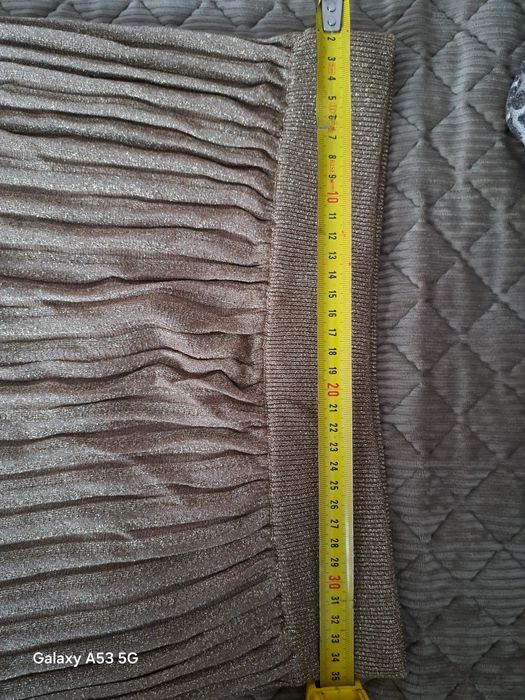 Pantaloni eleganți noi