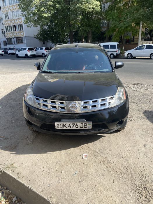 Продаю автомобиль внедорожник. Ниссан