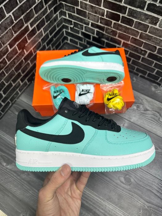 Кроссовки Nike  Air Force Tiffiny