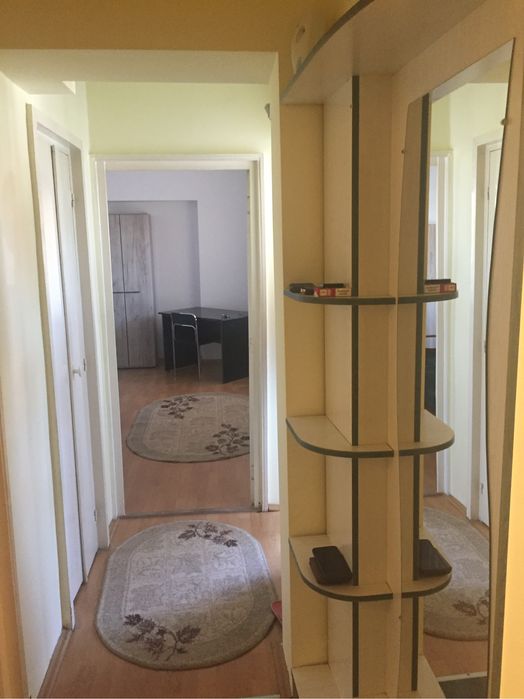 Inchiriez apartament doua camere in marasti