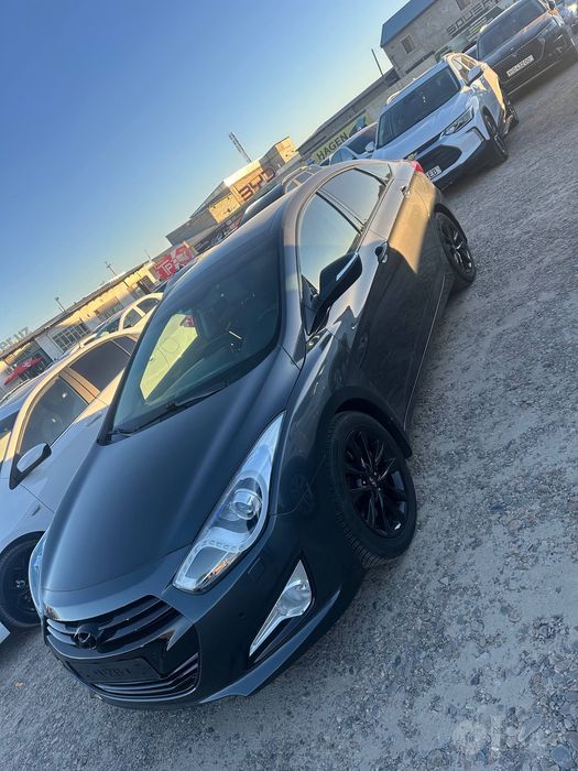 Hyundai i40 срочно