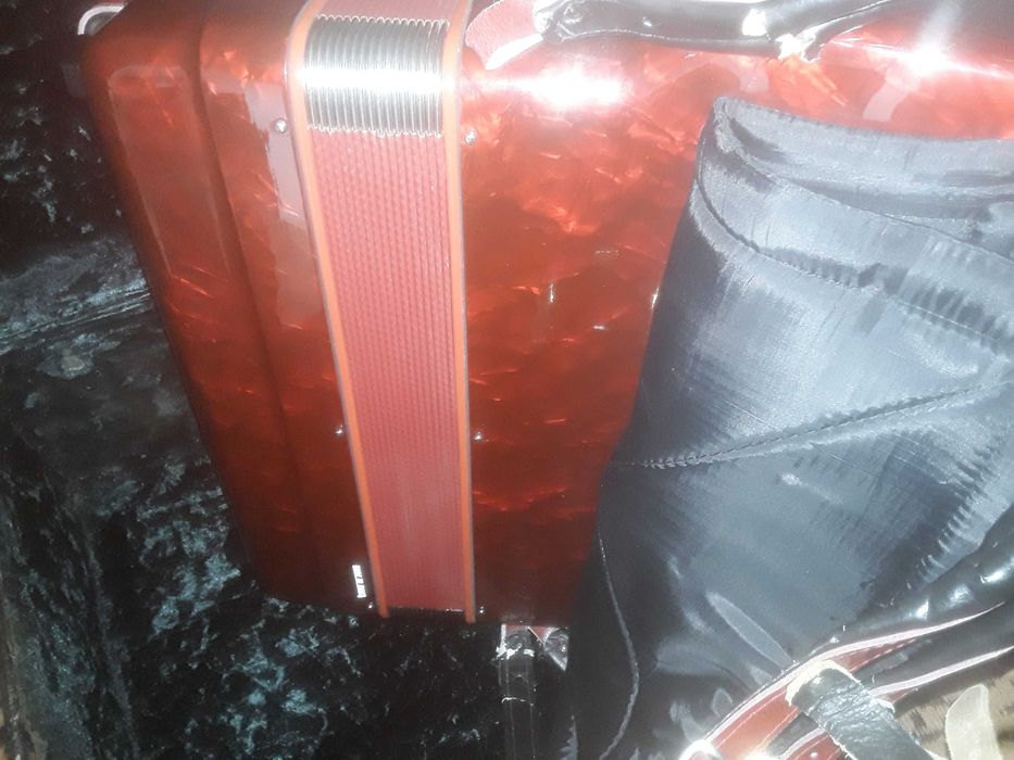 vand acordeon guerrini original cu piccolo