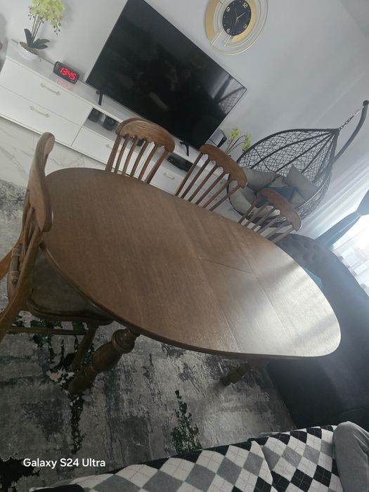 Masă de bucătărie, extensibilă