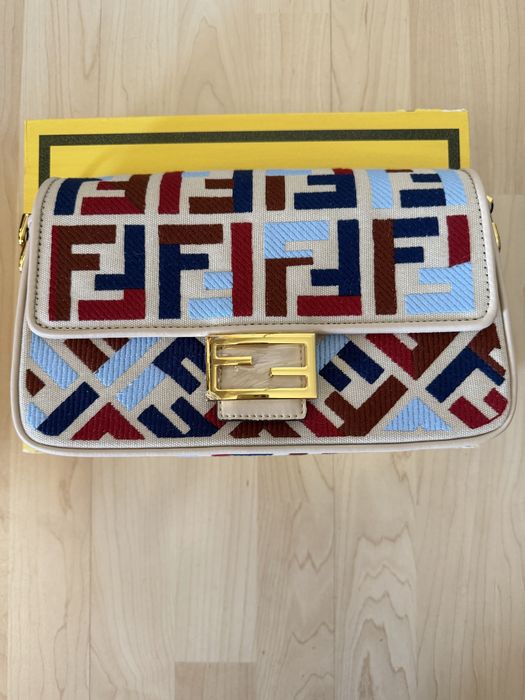 Дамска Чанта Fendi