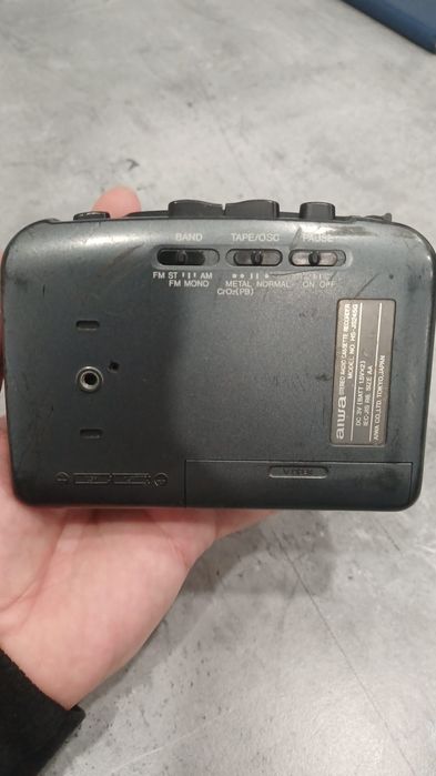 Walkman Aiwa cu radio