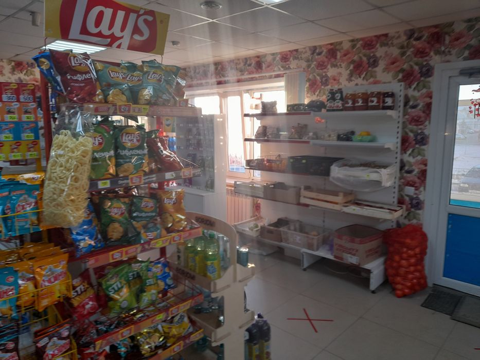 Продам магазин-181.4 кв. м