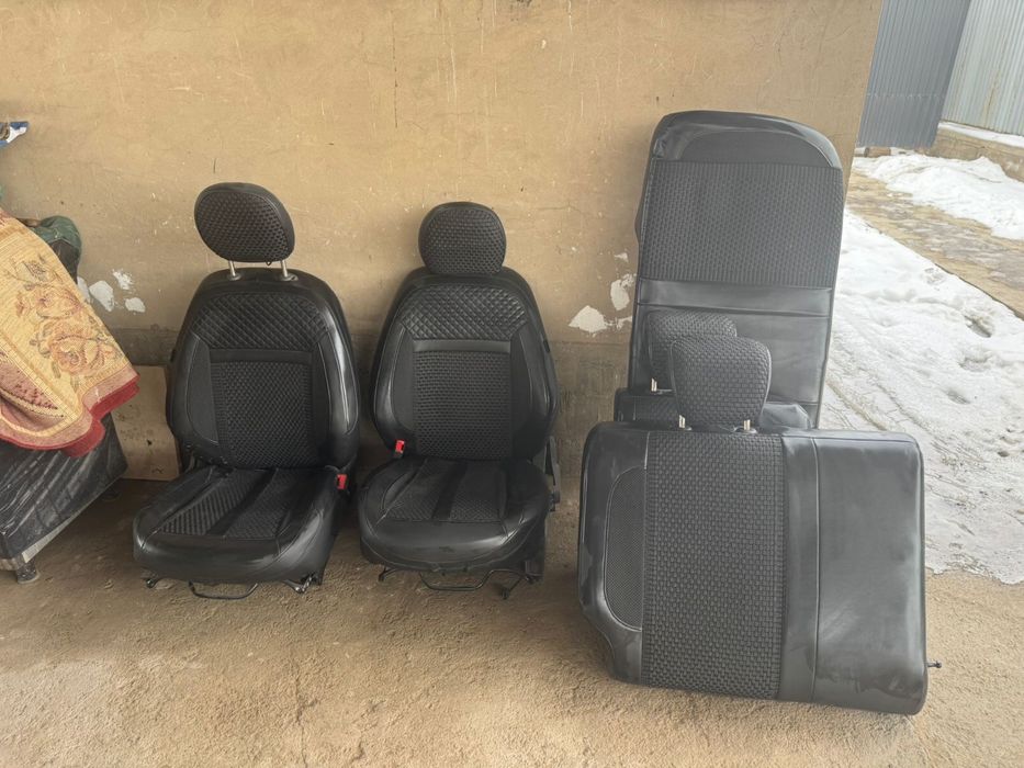 Сиденья cobalt (перед+зад)