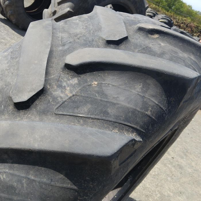 Cauciucuri 14.9R24 (380/85R24) Taurus Anvelope Agricole SecondHand