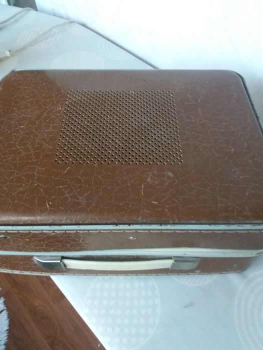 Ретро   Проигрыватель   Юность  301.