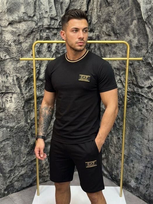 Compleu bărbat, mărimile disponibile în privat