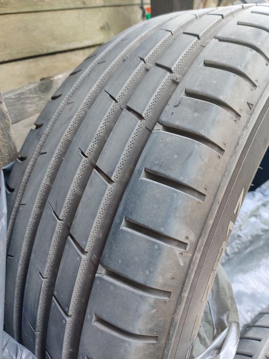 Nokian Vara PowerProof 225 55 ZR17 101Y