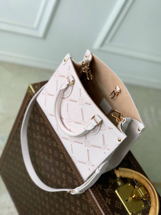 Geanta Louis Vuitton OnTheGo