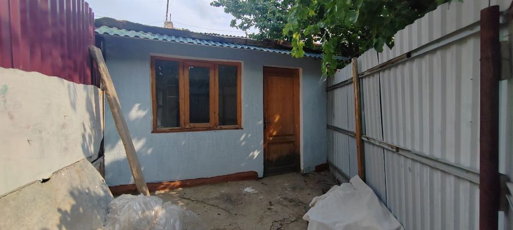 Домик в центре города