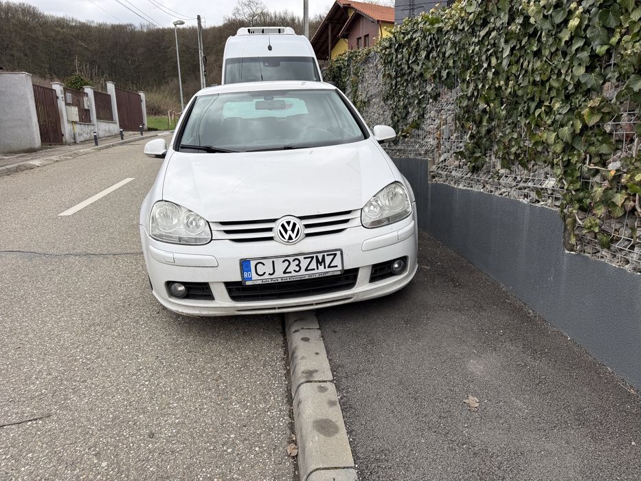 Volkswagen golf 5 benzina