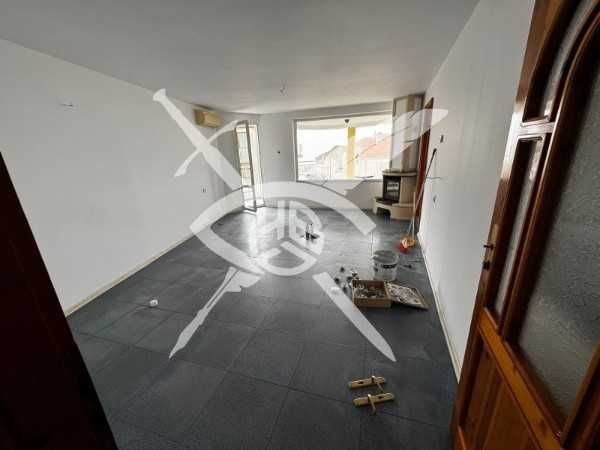 Тристаен с гледка море в Свети Влас!