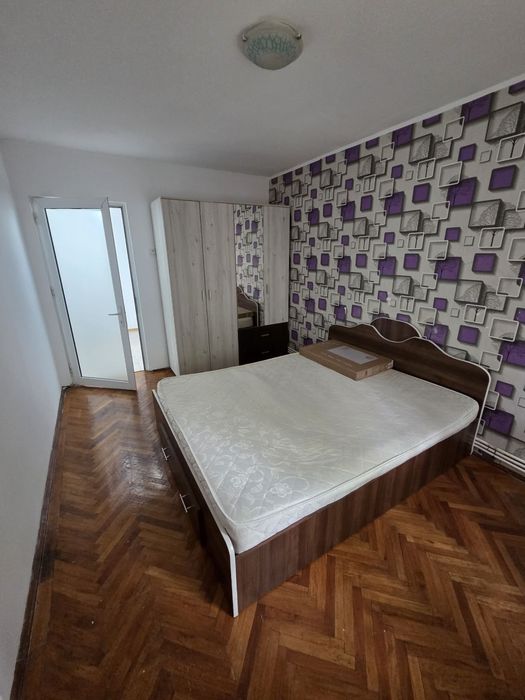 Inchiriez apartament 2 camere confort 1