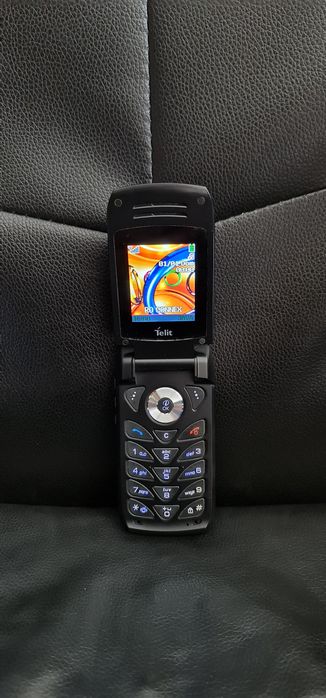 Mitsubishi trium Motorola v3 Telit t200 libere !
