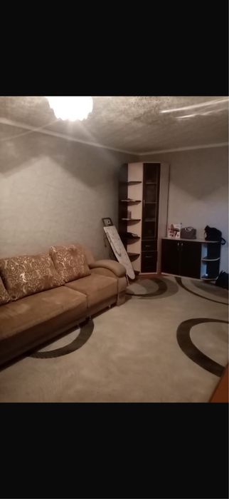 Продам 3ую в центре на Советской