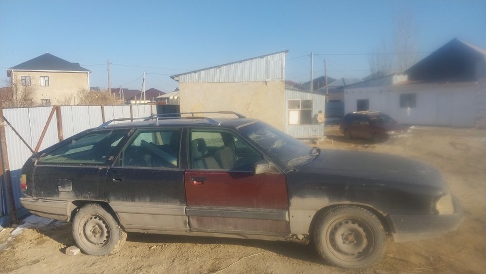 Ауди 100 универсал