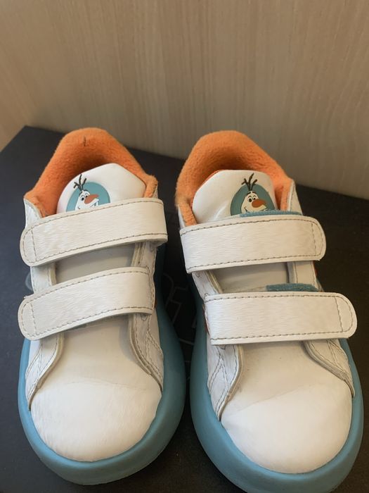 Adidași copii adidas x Disney Olaf Frozen, mărimea 24