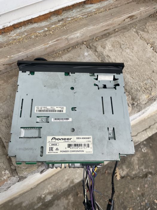 Pioneer deh x9650bt sotiladi