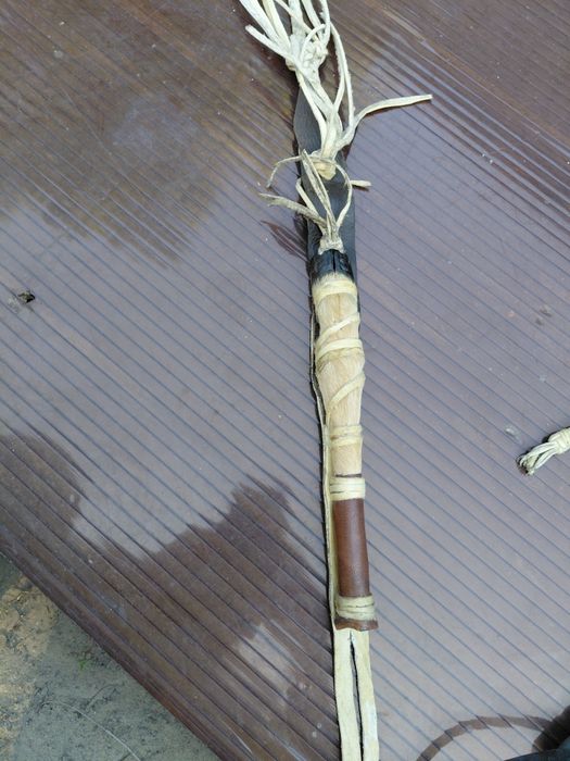 Продам қамшы (кнут)