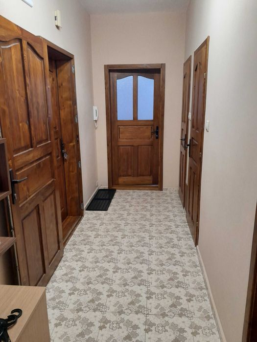 Дава се под наем Тристаен апартамент в Варна, Младост 2 - 80 кв.м за 510 € - Снимка #8