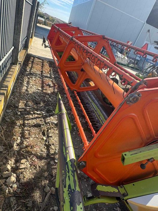 Combina CLAAS TUCANO 320