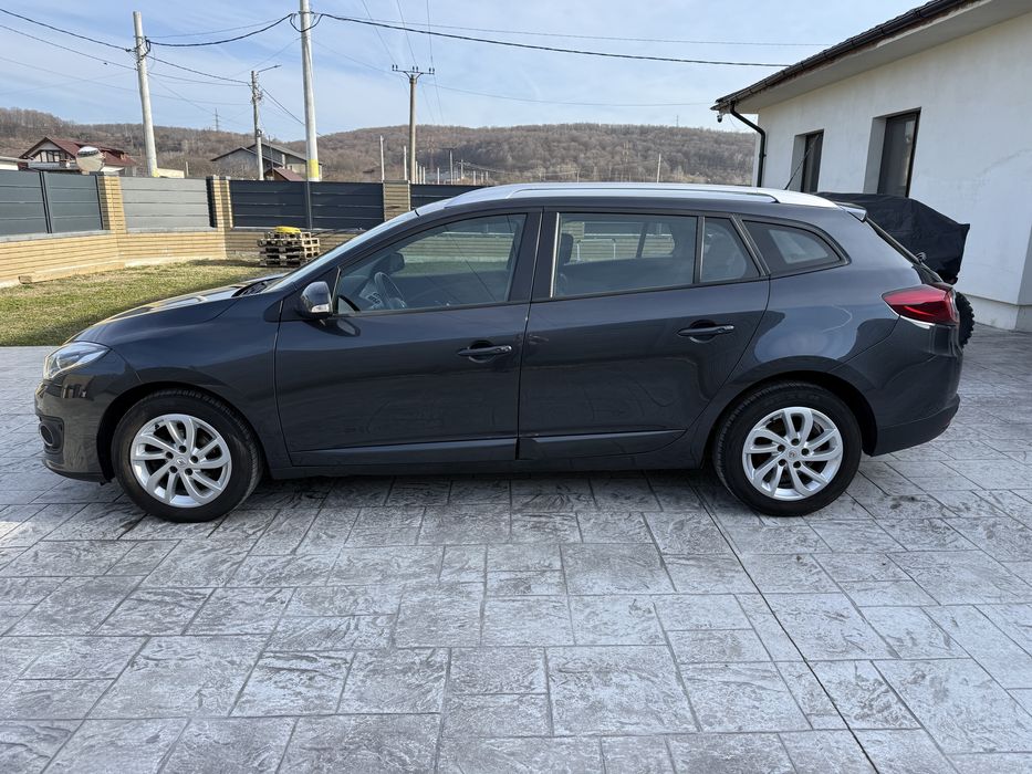 Megane Paris 2014, 1.5 dci 110 CP euro 5, Incalzire scaune,Lane assist