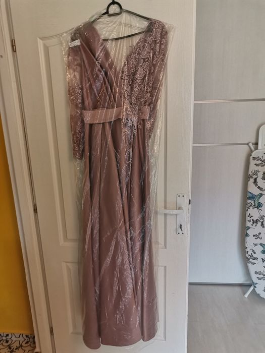 Rochie eleganta de gala cu dantela