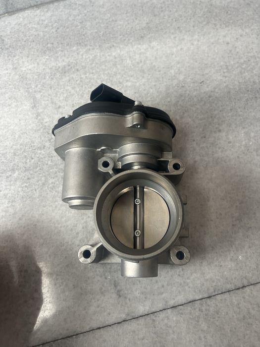 Дросел  Ford  mk4 ba7