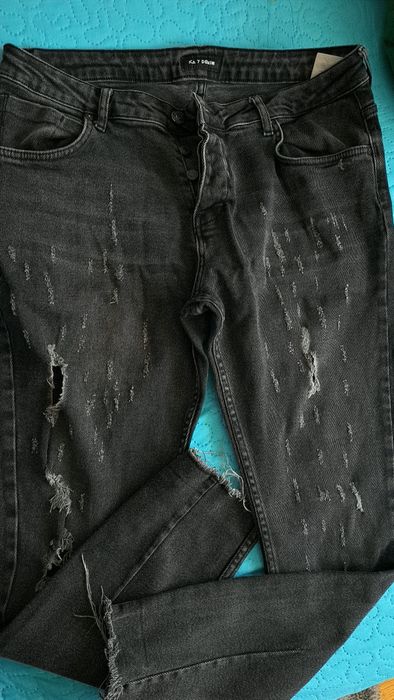 Blugi pentru barbati