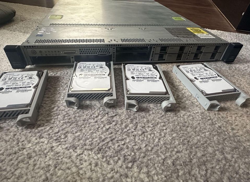 Cisco UCS C220 M3 Server