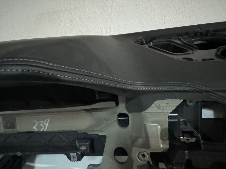 Bmw g80 g82 табло за м3 м4 без забелешки