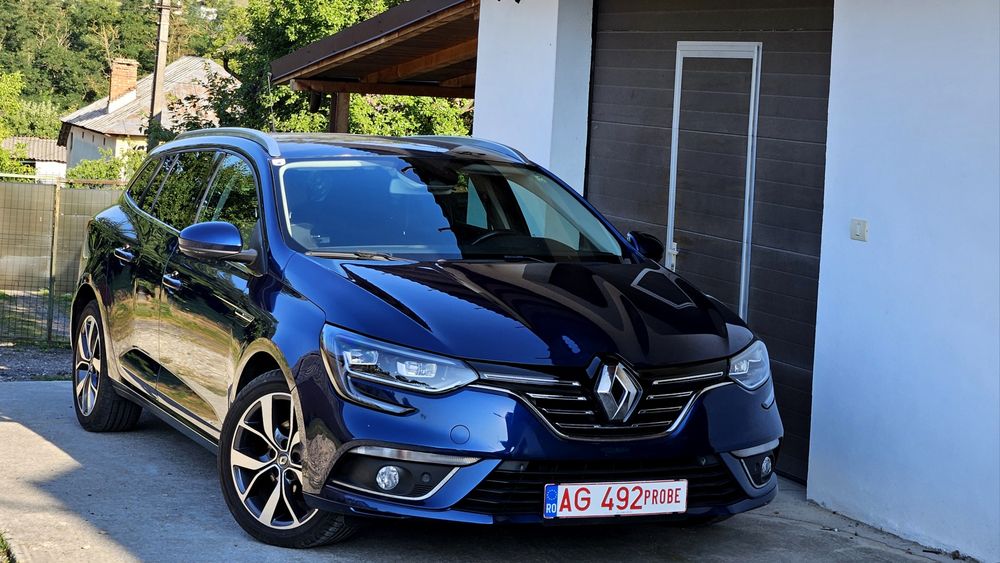 RENAULT Megane