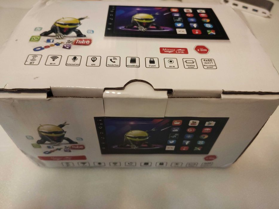 7 инчова мултимедия за автомобил 7011А-2.5D (4GB RAM + 64GB ROM)